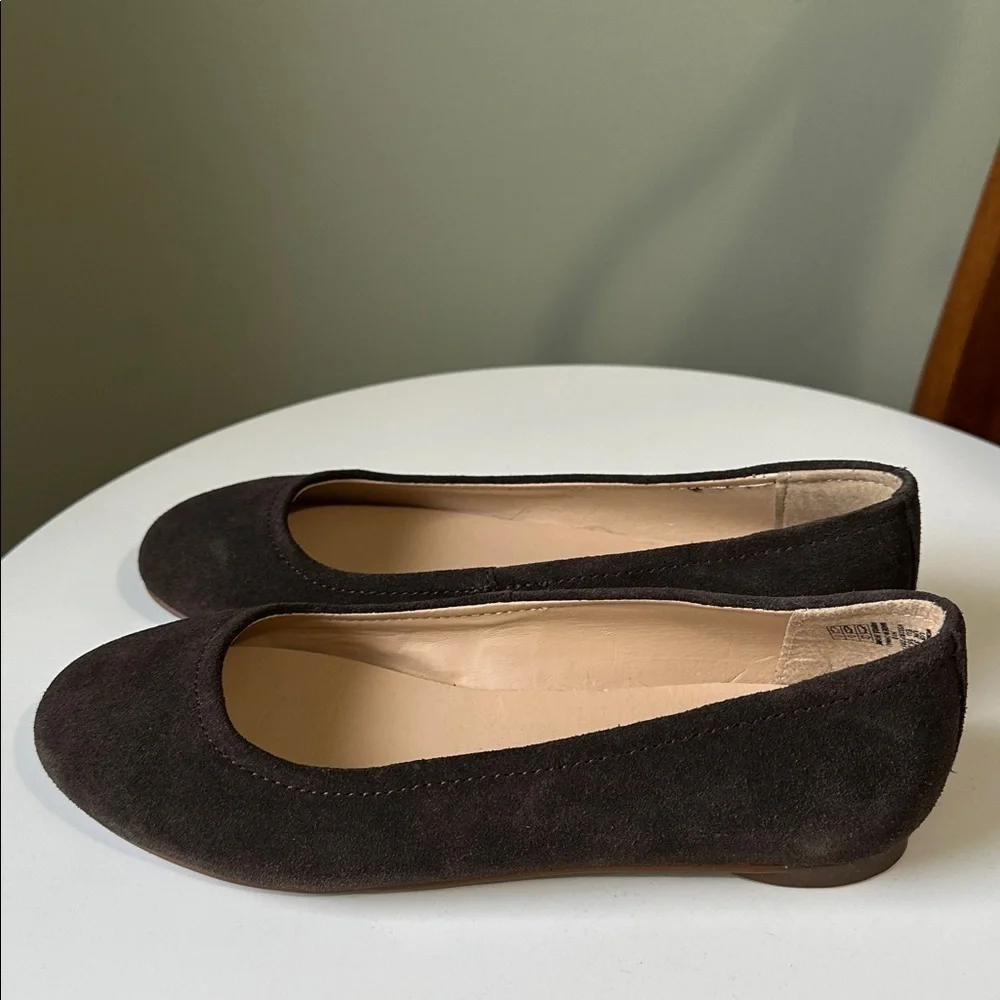 Lands End Suede Ballet Flats Brown Size 5.5 Rubber Sole Flaw